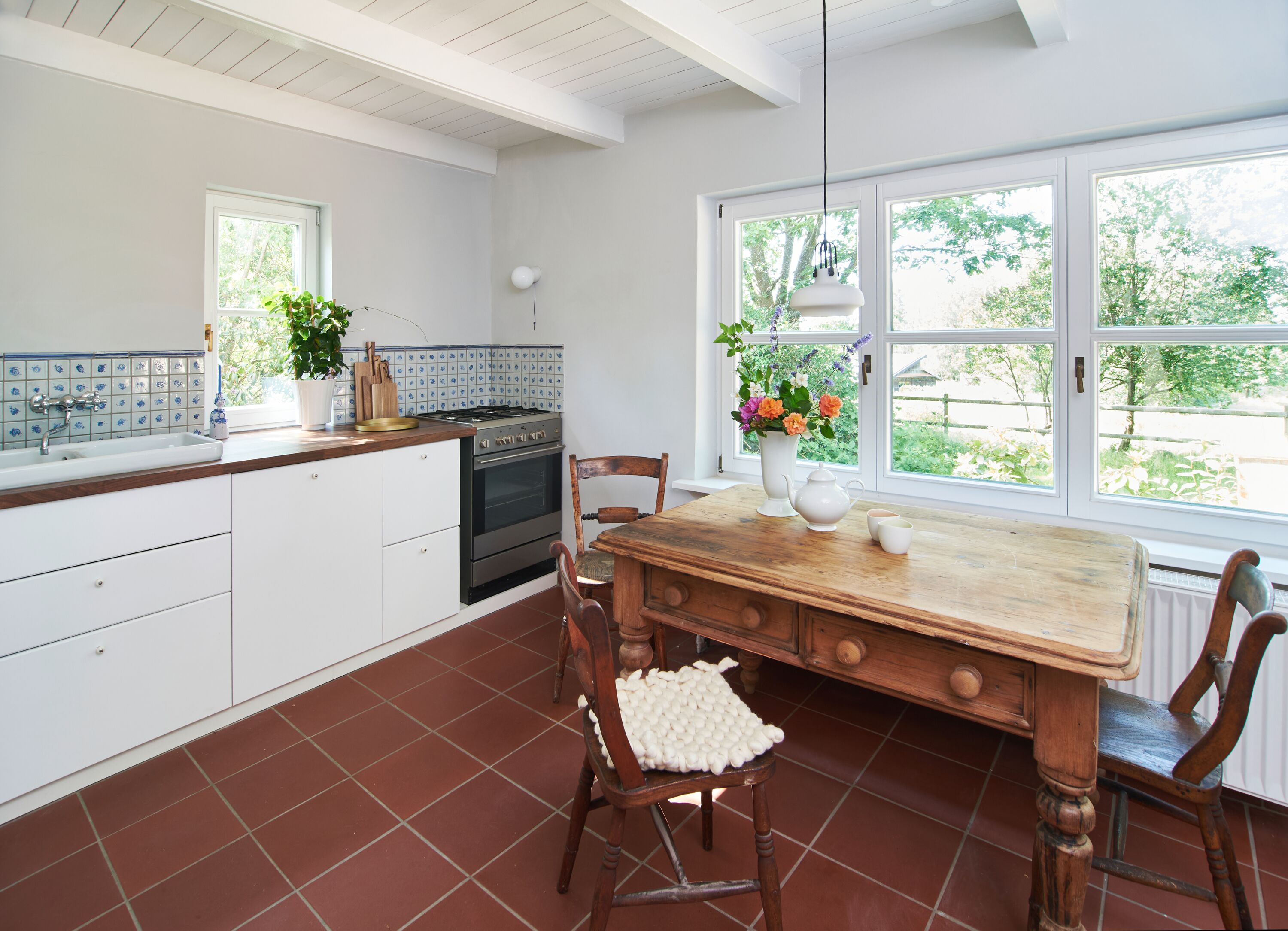 Kleine Küche im Atelierhaus Kleine Küche im Atelierhaus